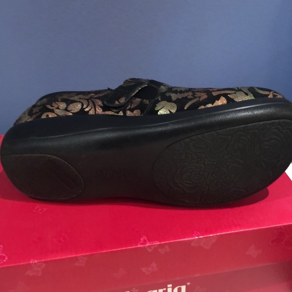 Alegria Slip on Mule Shoe - Picture 4 of 12